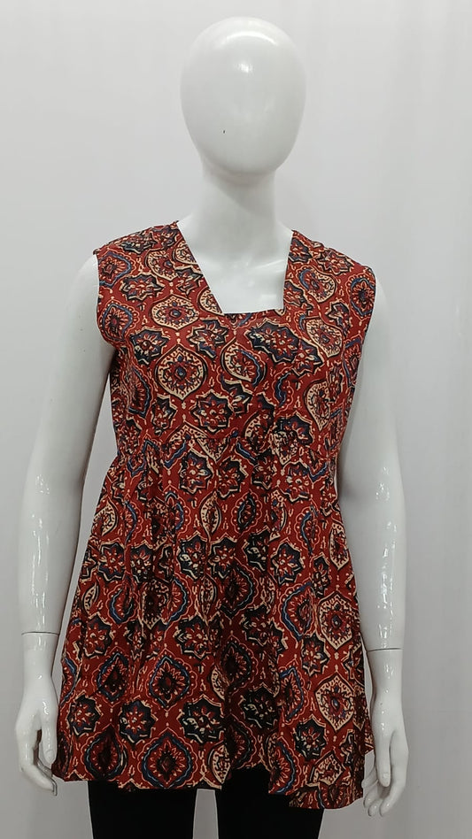 Cotton Sleeveless Short Kurti