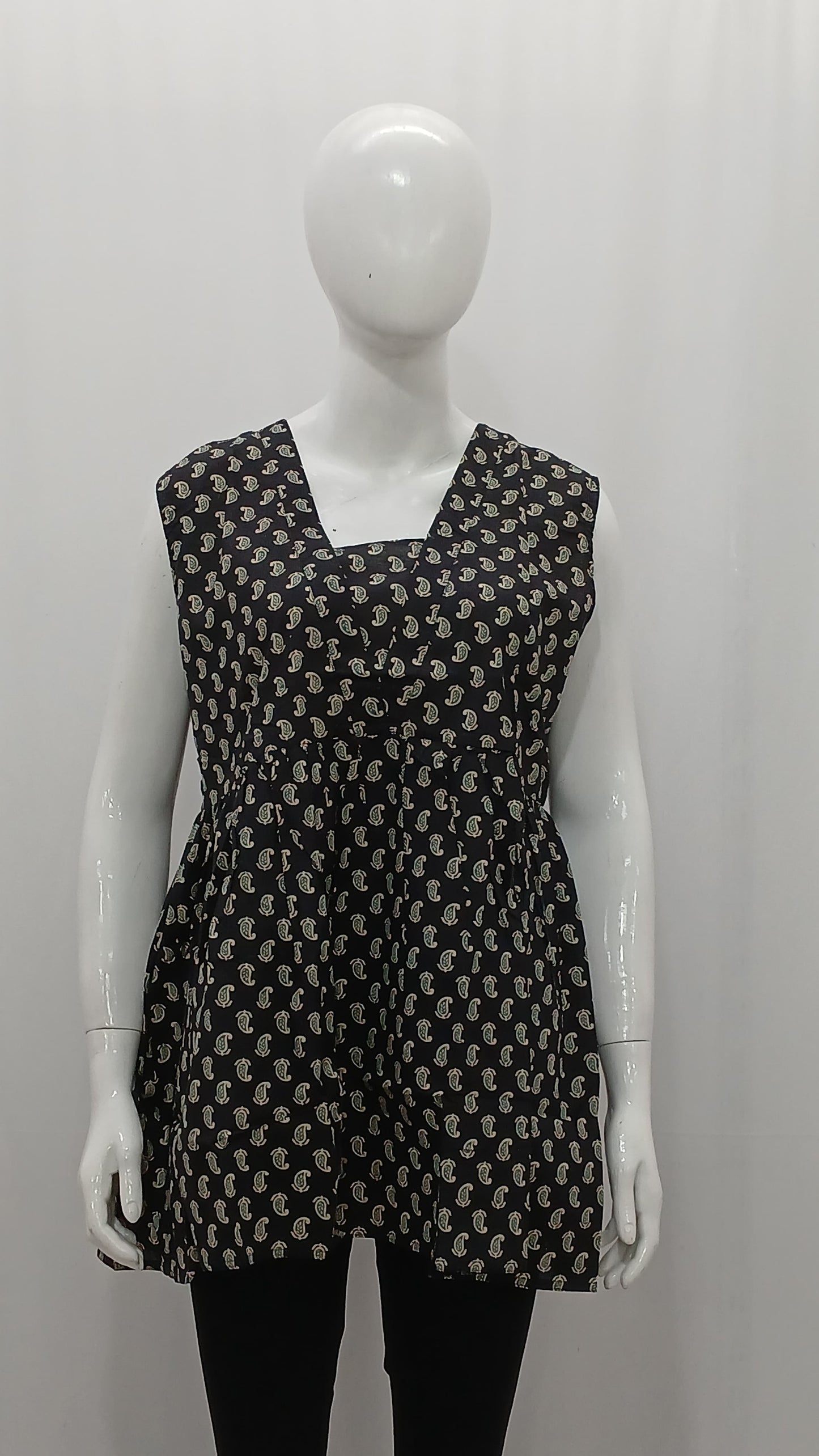 Cotton Sleeveless Short Kurti