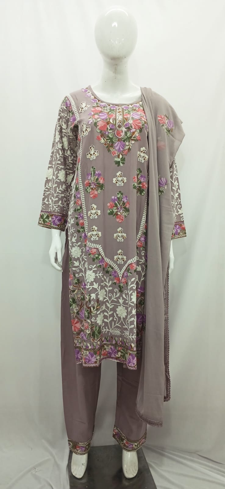 Kashmiri Kurti