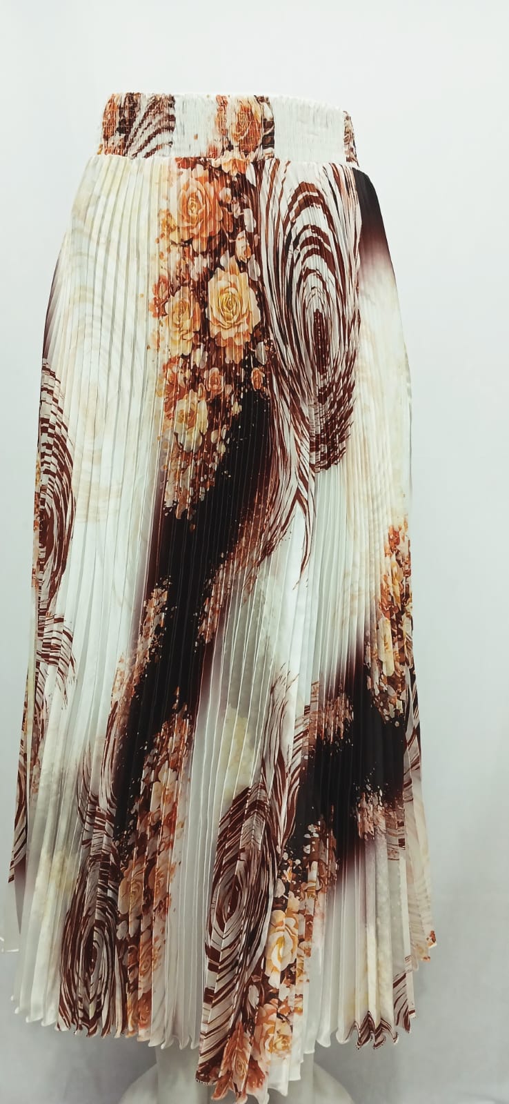 The Daily Elegance Pleated Maxi Skirt