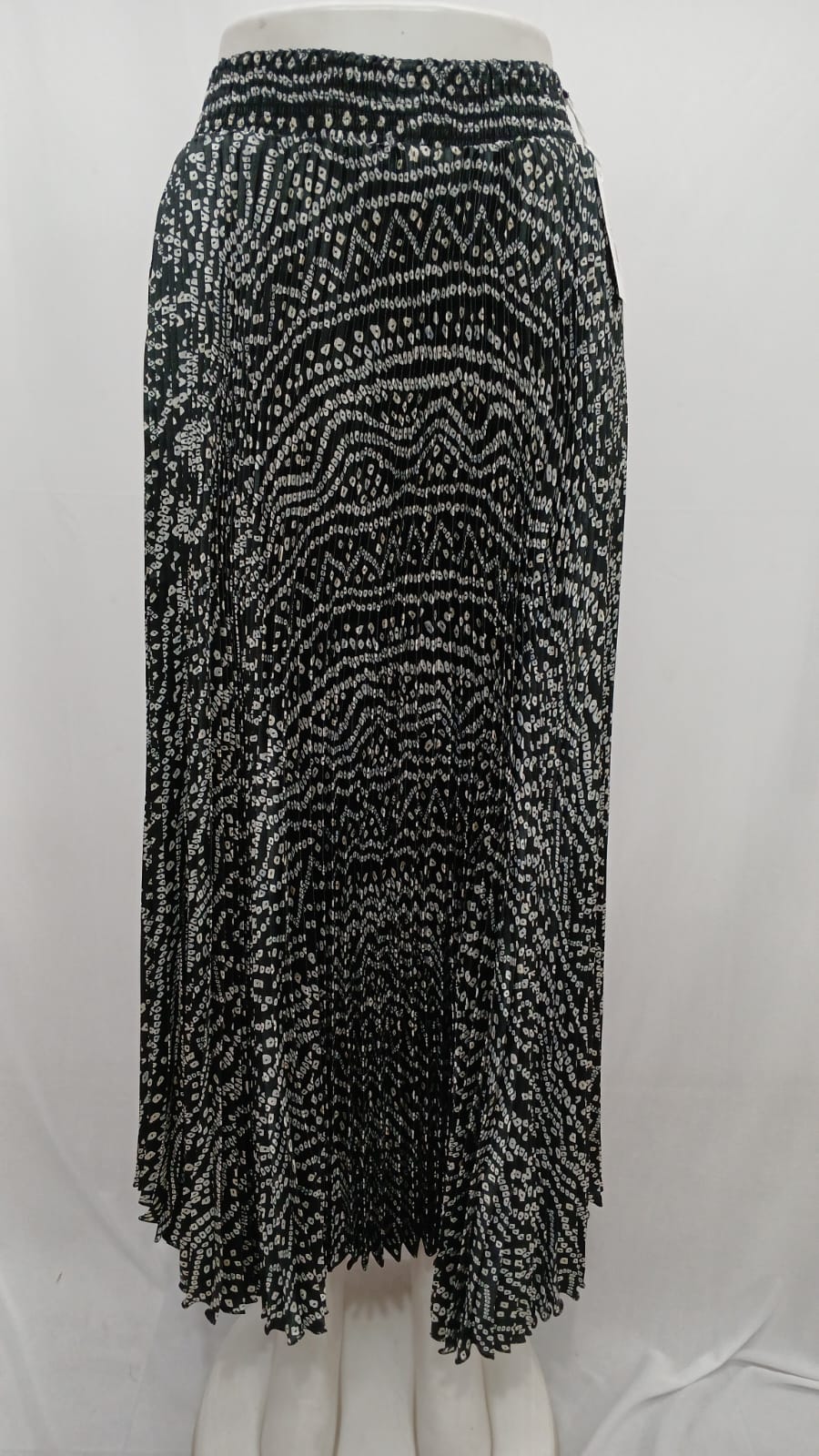 The Daily Elegance Pleated Maxi Skirt