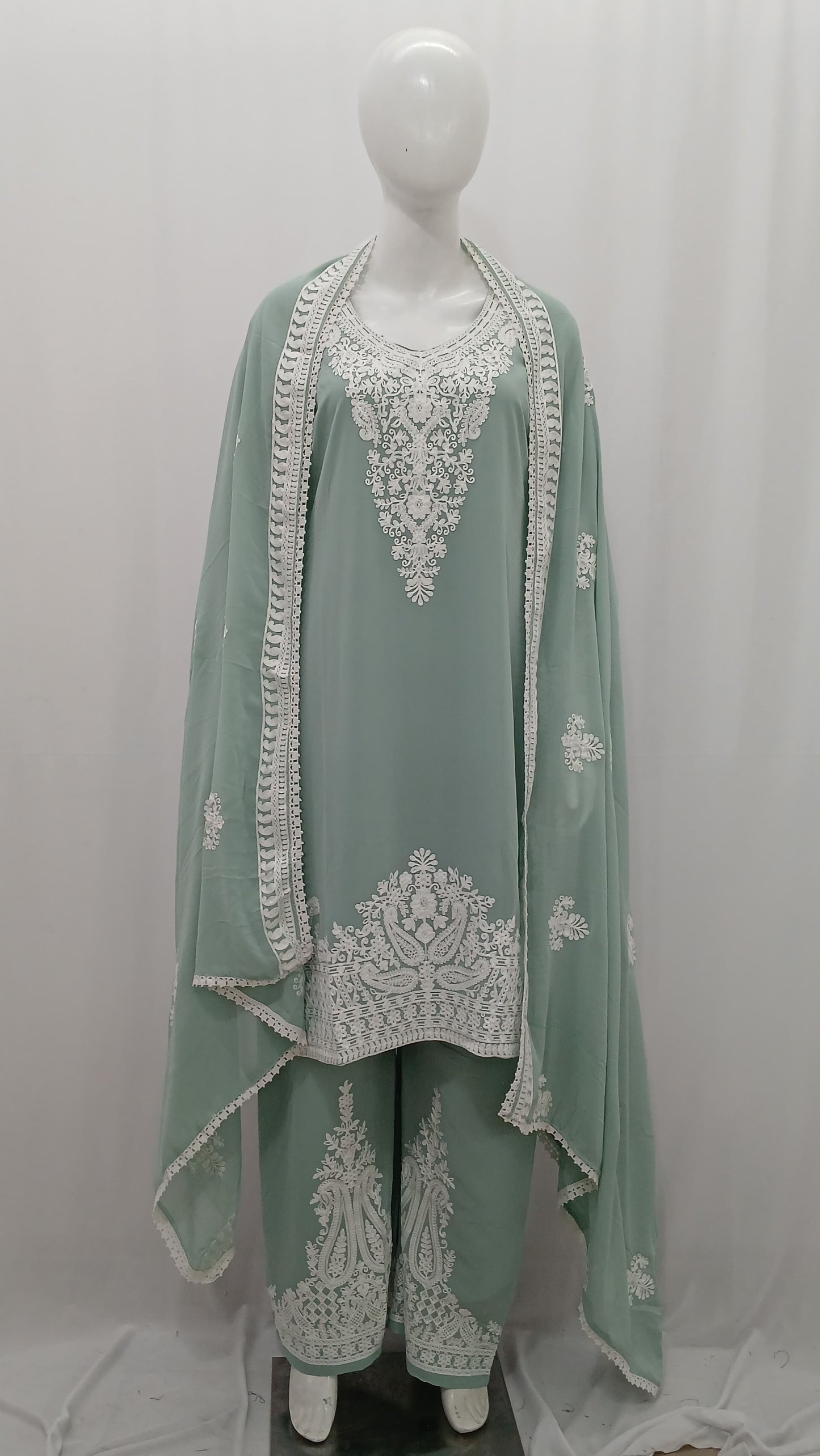 Premium Georgette Kashmiri Embroidered Kurti Set with Dupatta